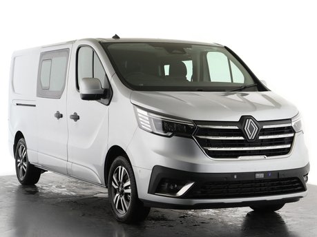 Renault Trafic LL30 Blue dCi 150 Extra Sport Crew Van MY26 1