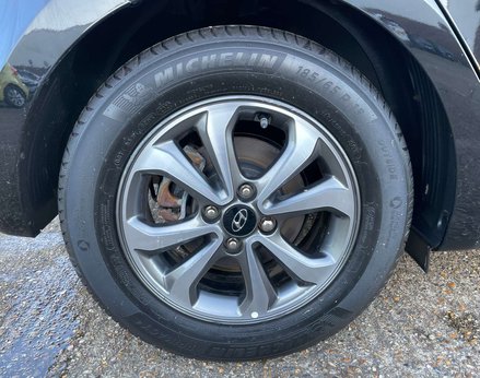 Hyundai i20 1.2 i20 SE MPI 5dr 16