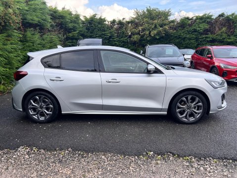 Ford Focus 1.0T EcoBoost MHEV ST-Line Edition Euro 6 (s/s) 5dr 8