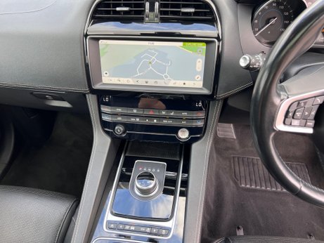 Jaguar F-Pace 2.0 D240 R-Sport Auto AWD Euro 6 (s/s) 5dr 17
