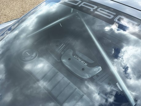 Porsche 718 CAYMAN GT4 RS PDK 47