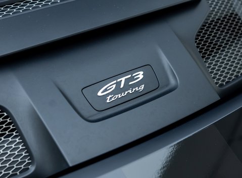 Porsche 911 GT3 TOURING (992) 32