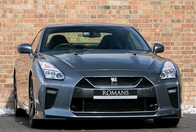 Nissan GT-R Prestige