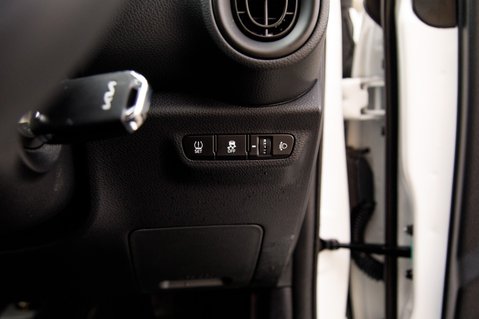 Kia Picanto PURE 11