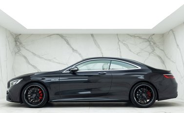 Mercedes-Benz S Class S63 Coupe 2