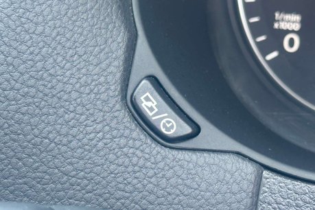 Volkswagen Sharan 2.0 TDI SE Nav MPV 5dr Diesel DSG Euro 6 (s/s) (150 ps) 36