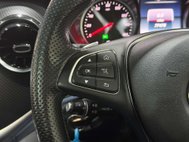 Mercedes-Benz V Class 2.0 V300d AMG Line MPV 5dr Diesel G-Tronic+ Euro 6 (s/s) LWB (239 ps) 29