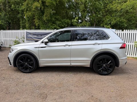 Volkswagen Tiguan R-LINE TDI DSG 13