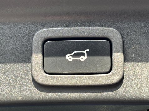 Jaguar F-Pace PORTFOLIO AWD 22