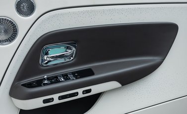 Rolls-Royce Spectre 27