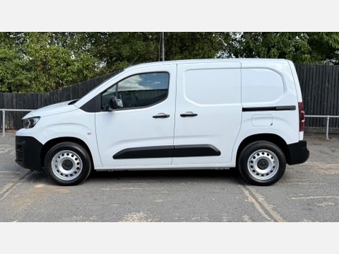 Peugeot Partner BLUEHDI PROFESSIONAL PREMIUM L1 6