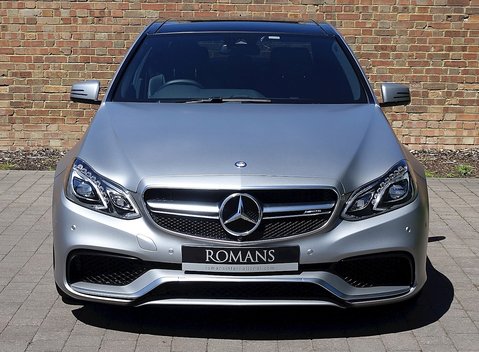 Mercedes-Benz E Class AMG 22