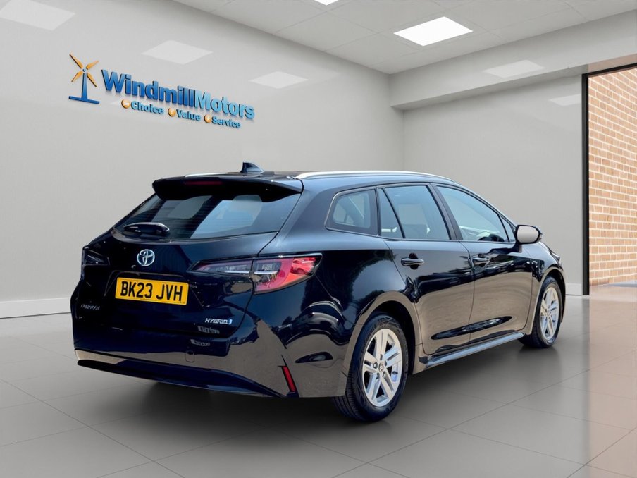 2023 Toyota Corolla — image 10