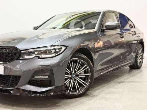 BMW 3 Series 2.0 330e 12kWh M Sport Saloon 4dr Petrol Plug-in Hybrid Auto Euro 6 (s/s) ( 13