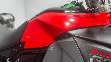 BMW F800 2014 ONLY 23K FULL ALLOY LUGGAGE NEW MOT SERVICED 800CC 11