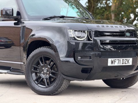 Land Rover Defender 3.0 Defender Hard Top D MHEV Auto 4WD 5dr 5