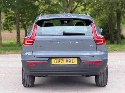 Volvo XC40 1.5 XC40 Momentum Core T2 5dr 11