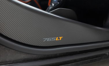 McLaren 765LT 29