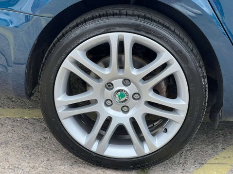 Skoda Superb 2.0 Superb Elegance TDI CR 5dr - NATIONAL DELIVERY* 45