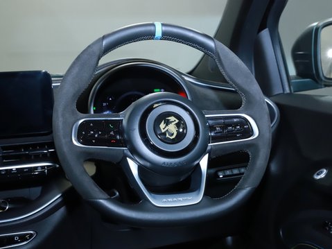 Abarth 500 114kW Turismo 42.2kWh 3dr Auto 19