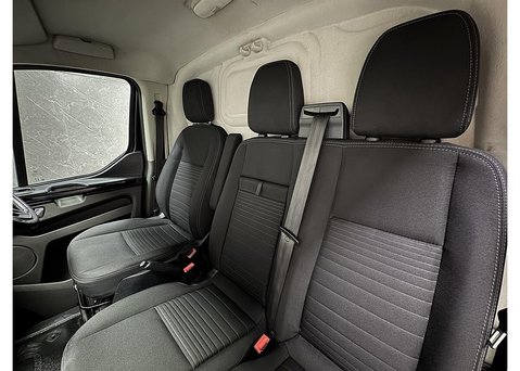Ford Transit Custom 2.0 280 EcoBlue Limited Panel Van 5dr Diesel Manual L1 H1 Euro 6 (s/s) (130 43