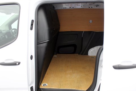 Vauxhall Combo Cargo 1.5 Turbo D 2300 Prime SWB Euro 6 100 ps 8