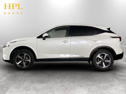 Nissan Qashqai 1.3 DIG-T MHEV N-Connecta SUV 5dr Petrol Hybrid Manual Euro 6 (s/s) (140 ps 4
