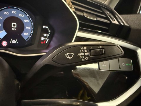 Audi Q3 1.5 Q3 Technik 35 TFSI S-Tronic 5dr 20