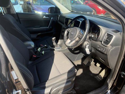 Kia Sportage 1.6 GDi 2 SUV 5dr Petrol Manual Euro 6 12