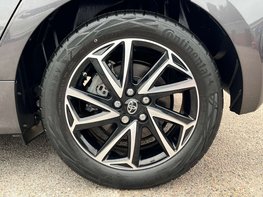Toyota Yaris 1.5 Yaris Design HEV CVT 5dr 13