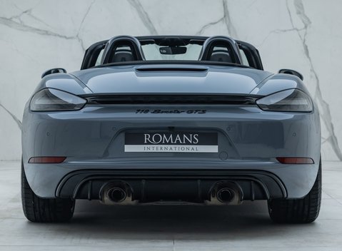 Porsche 718 BOXSTER GTS PDK 11