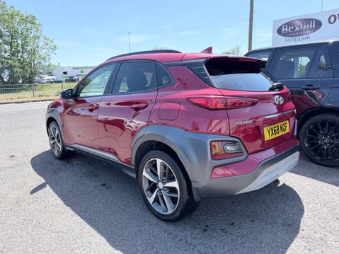 Hyundai KONA 1.6T PREMIUM GT 7