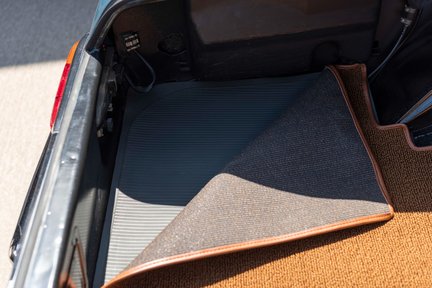 Mercedes-Benz SL 280 Pagoda 49