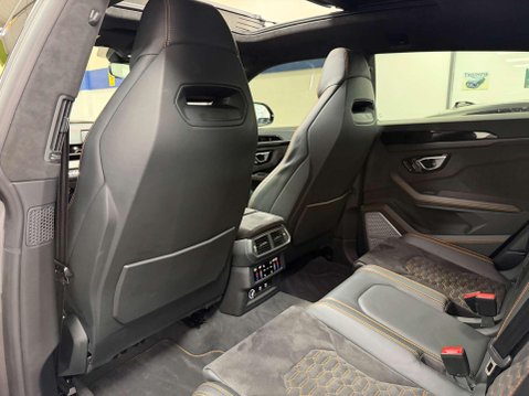 Lamborghini Urus 4.0 V8 BiTurbo SUV 5dr Petrol Auto 4WD Euro 6 (650 ps) 63