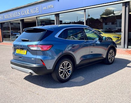 Ford Kuga 2.0 Kuga Titanium First Edition EcoBlue MHEV 5dr 8