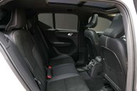 Volvo XC40 1.5 XC40 R-Design T4 Recharge Auto 5dr 40
