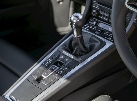 Porsche 911 (991.2) Carrera S 19