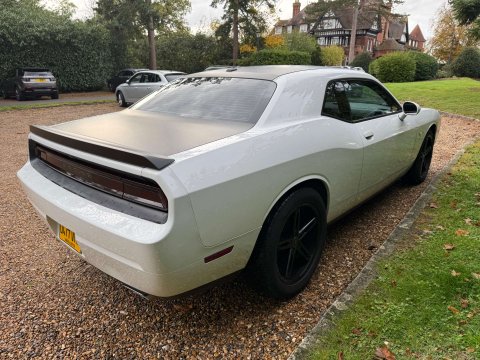 Dodge Challenger 3.6 V6 PETROL 7