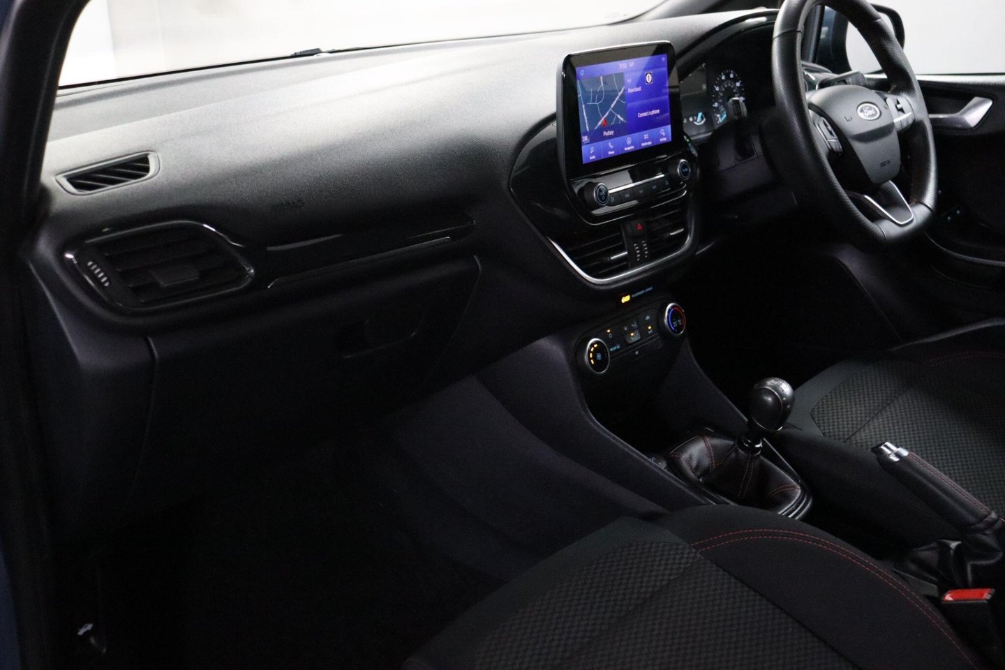 2021 Ford Fiesta — image 27