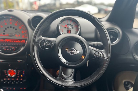 Mini Countryman COOPER D ALL4 HUGE SPEC 31