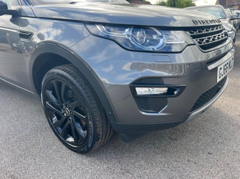 Land Rover Discovery Sport 2.0 TD4 HSE Black Auto 4WD Euro 6 (s/s) 5dr 11