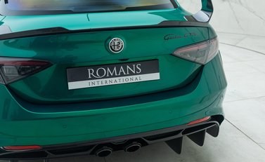 Alfa Romeo Giulia GTAm 33