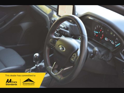 Ford Focus 1.0 Focus ST-Line X 5dr 41