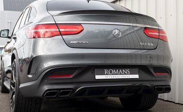 Mercedes-Benz GLE 63 S 4MATIC Night Edition 26