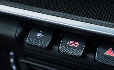 Porsche 911 Targa 4S (992) 26