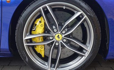 Ferrari 488 Spider 22