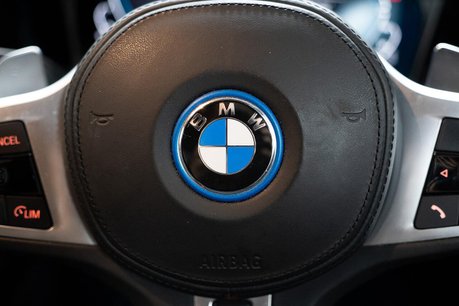 BMW 3 Series 2.0 330e 12kWh M Sport Pro Edition Saloon 4dr Petrol Plug-in Hybrid Auto xD 9