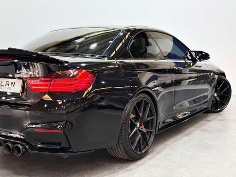 BMW M4 3.0 BiTurbo Convertible 2dr Petrol DCT Euro 6 (s/s) (431 ps) 29