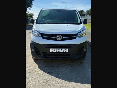 Vauxhall Vivaro 1.5 Vivaro F2900 Dynamic S/S 2