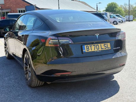 Tesla Model 3 Model 3 Performance AWD 4WD 4dr 19